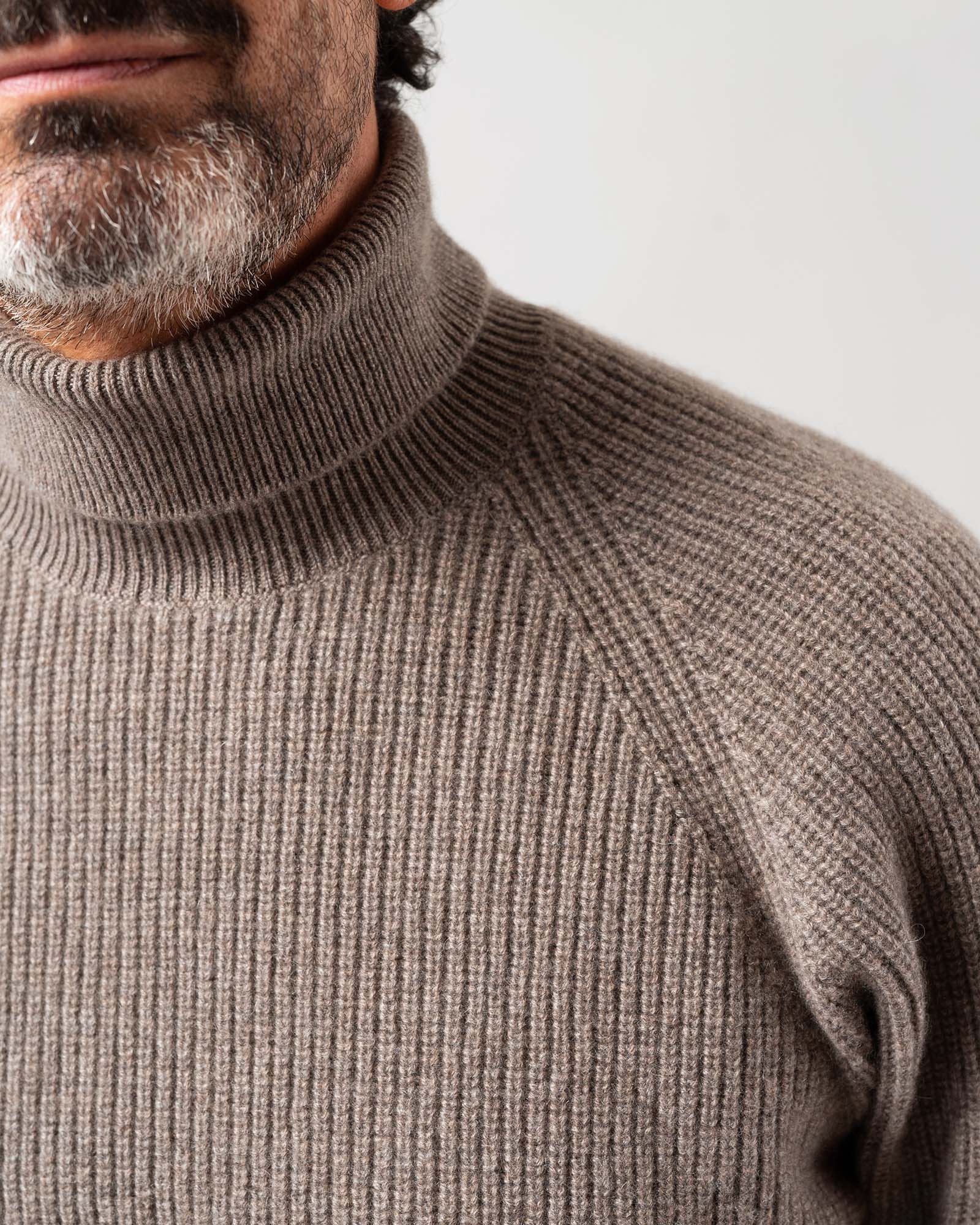 The Sestriere taupe cashmere roll neck image 2