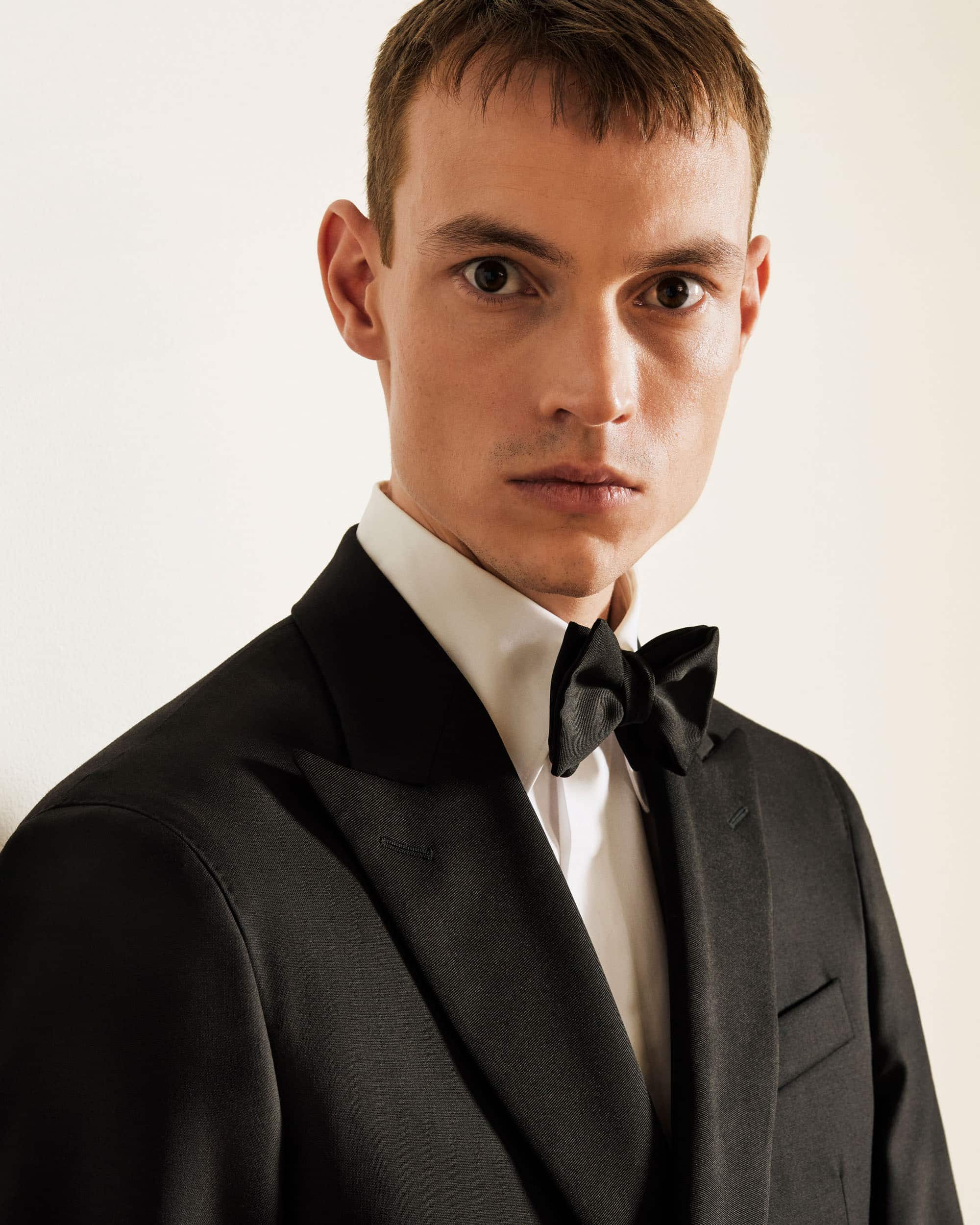 Outfit Collection 23.01 – Tuxedo black plain weave image 5
