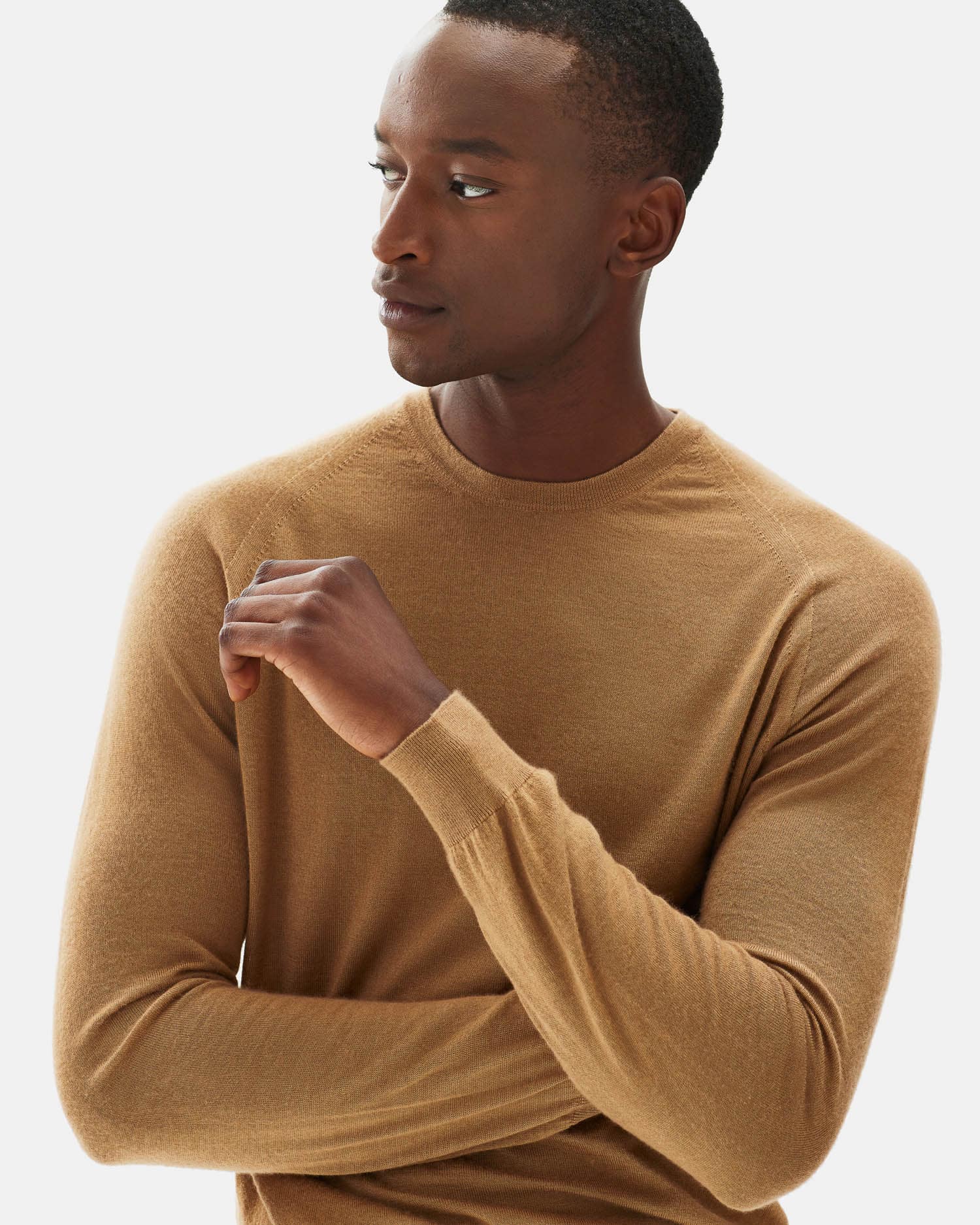 Knitted camel crew neck cashmere silk image 2