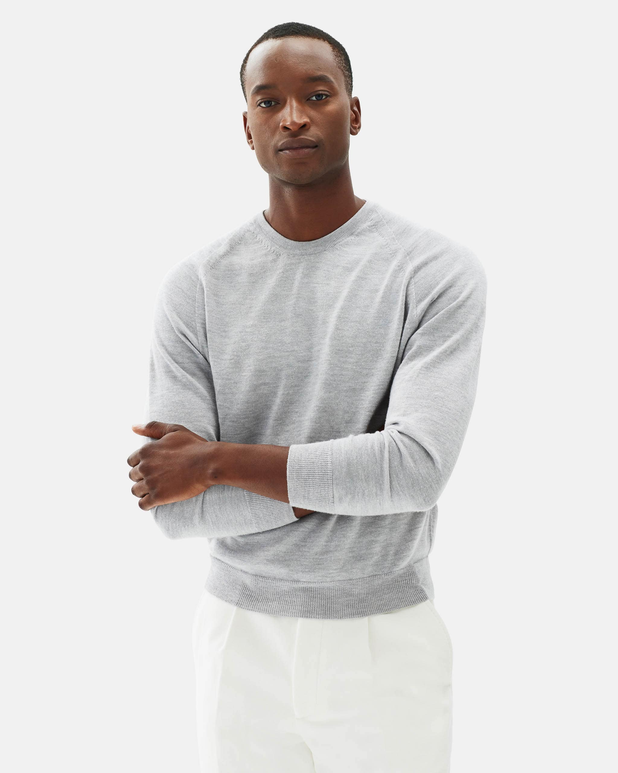 Knitted crew neck cashmere silk grey image 2