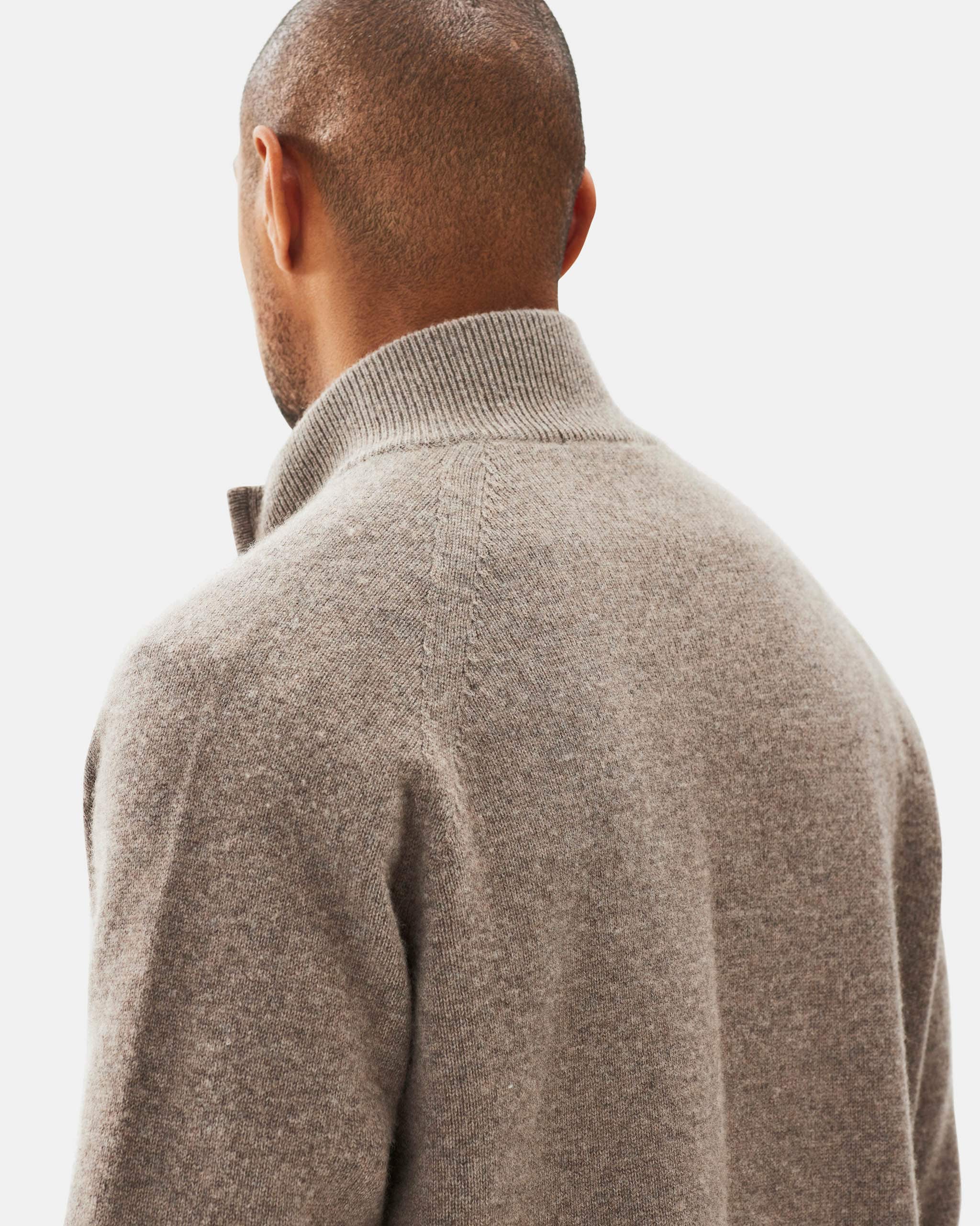 Full zip taupe cashmere image 3