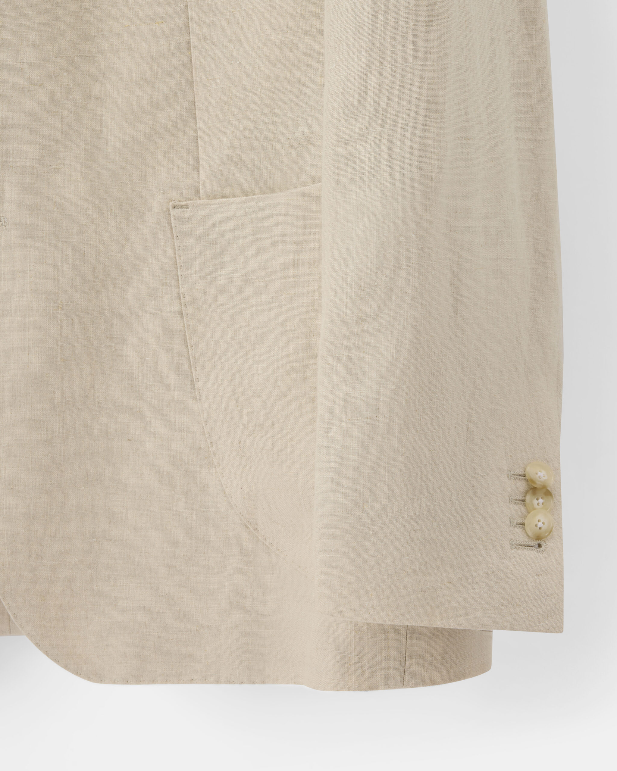 'Le Phare' plage beige linen suit image 3