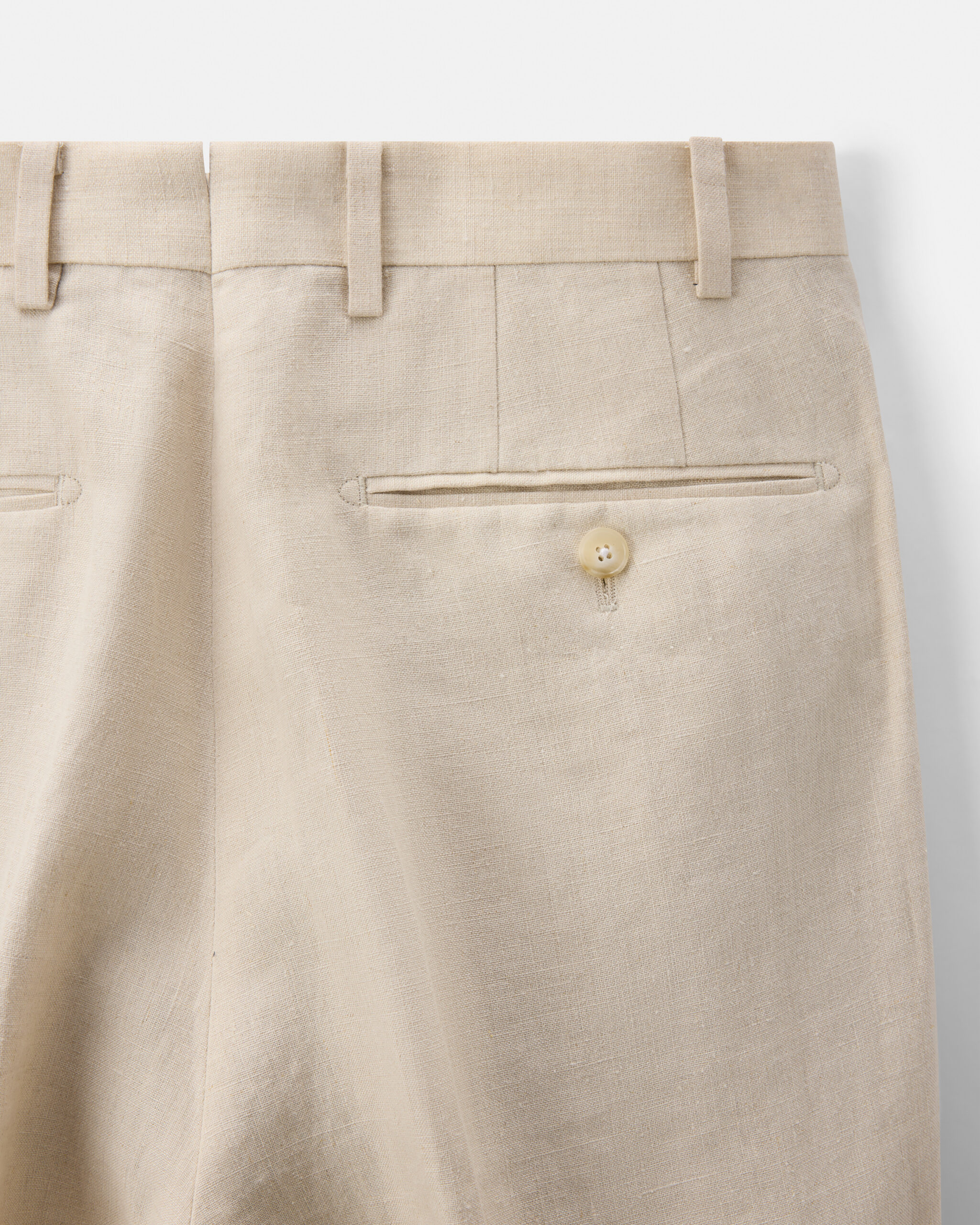 'Le Phare' plage beige linen suit image 6