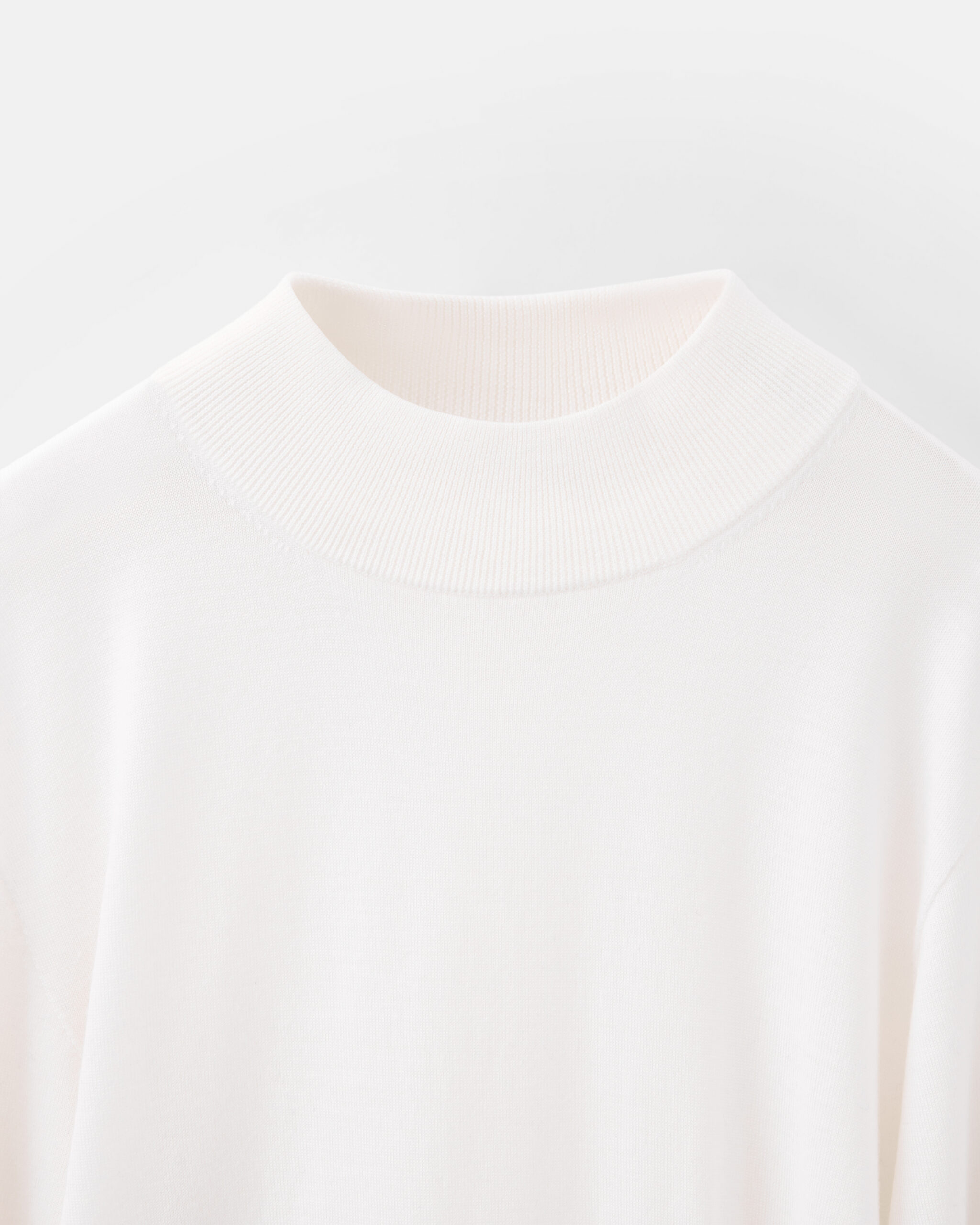 Custom Made 'Signature' Short Rollneck Creme White S160's Ultrafine Wool image 3