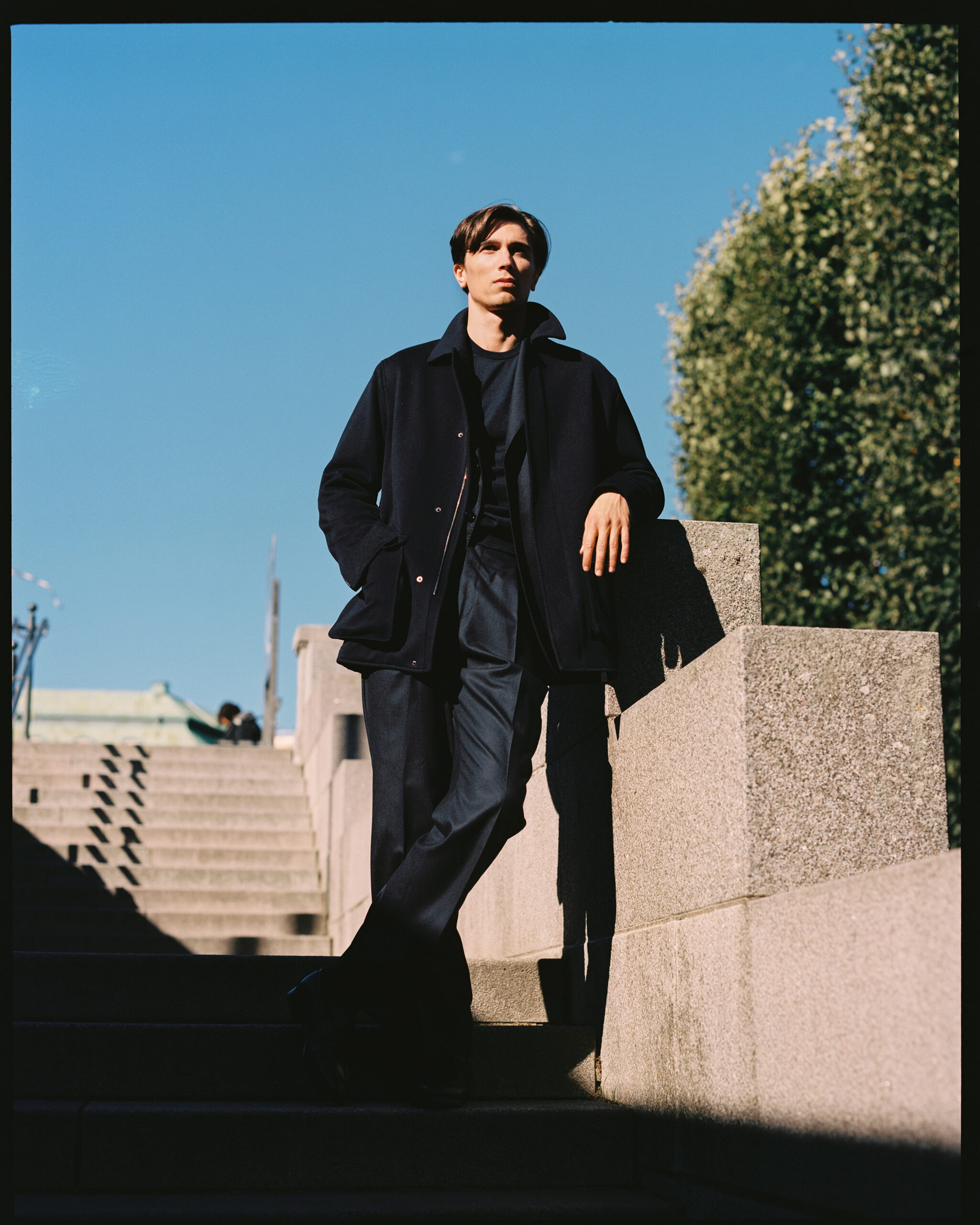 Custom Made 'Capolavoro' City Jacket Midnight Blue Superfine Wool image 2